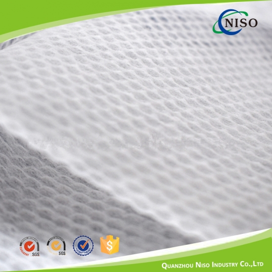 2020 the latest super soft dotted 3D embossed top sheet non woven fabric for diaper raw materials